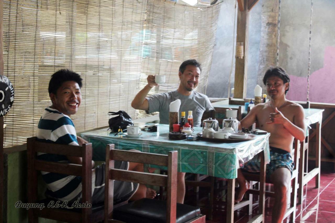 Duyung Rooms & Resto Gerupuk Bumbang Kültér fotó